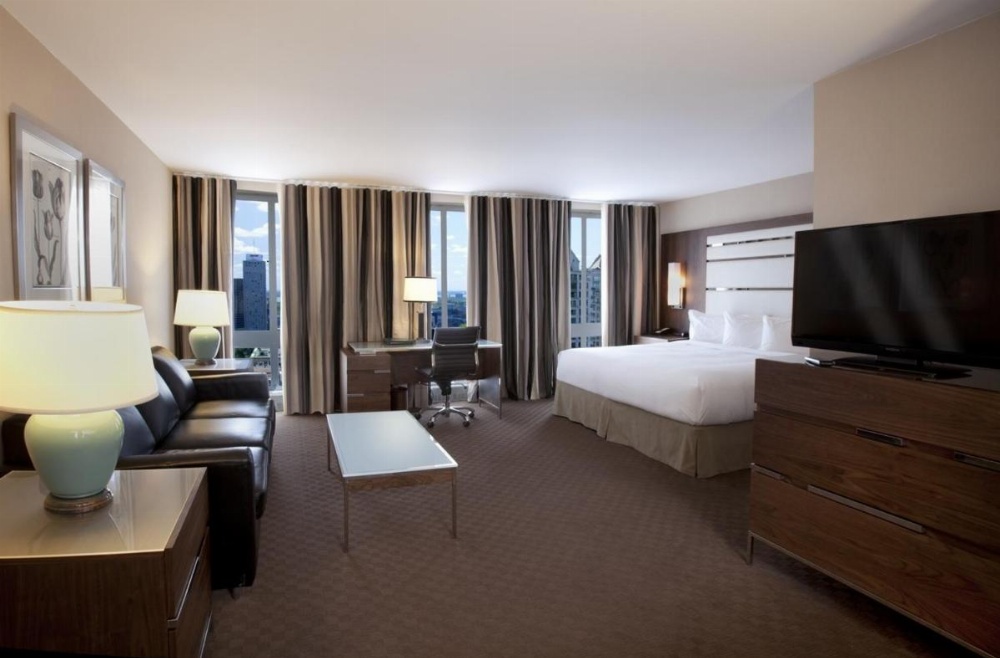 Room image 3