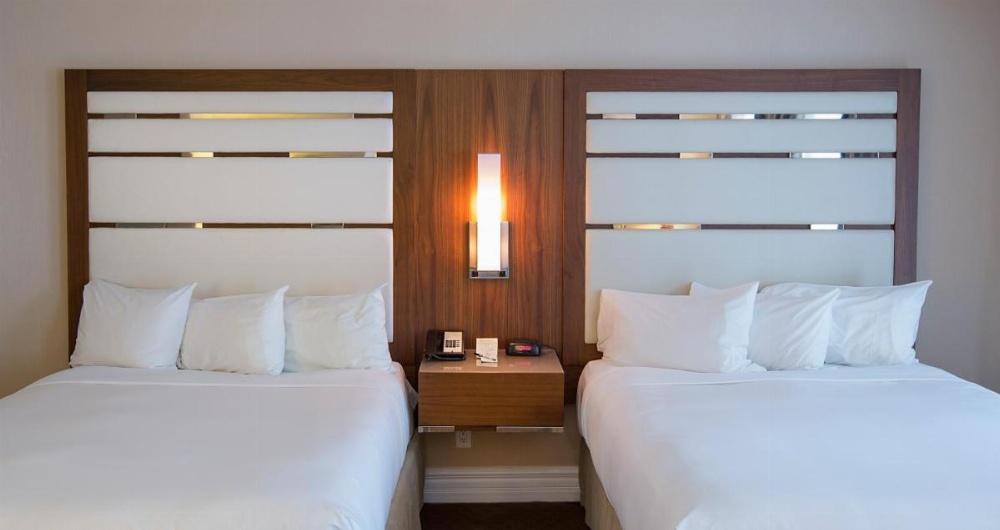 Room image 2