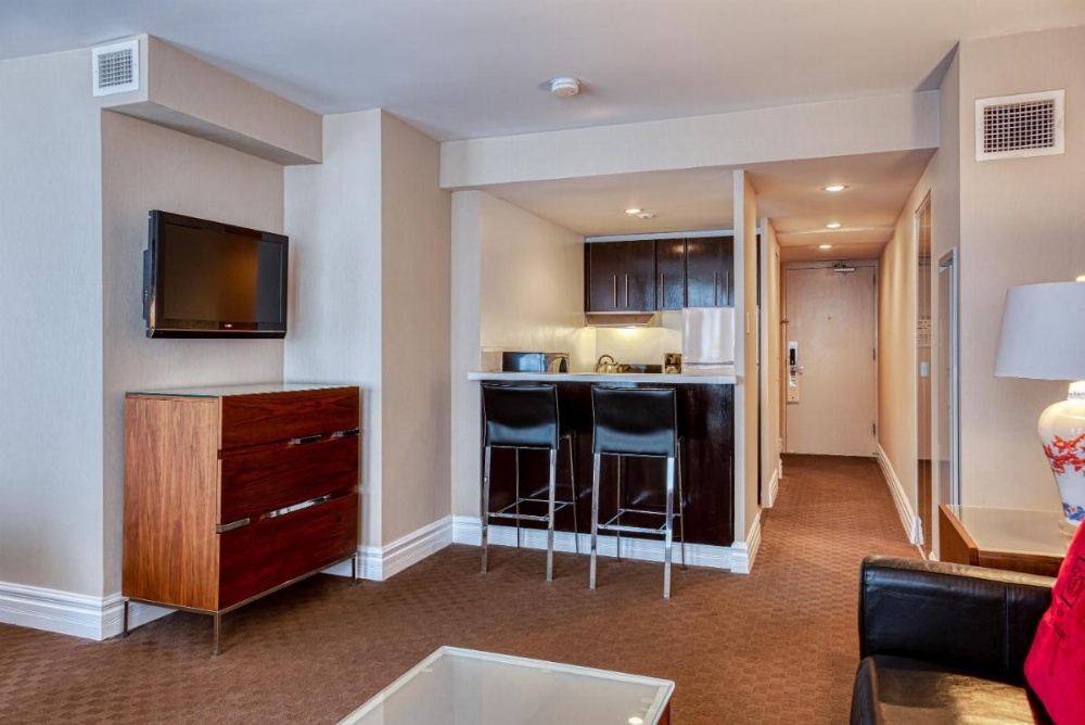 Room image 5